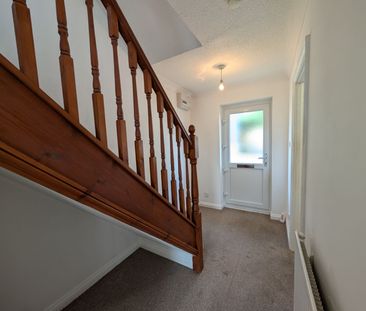 2 Bedroom - Photo 3