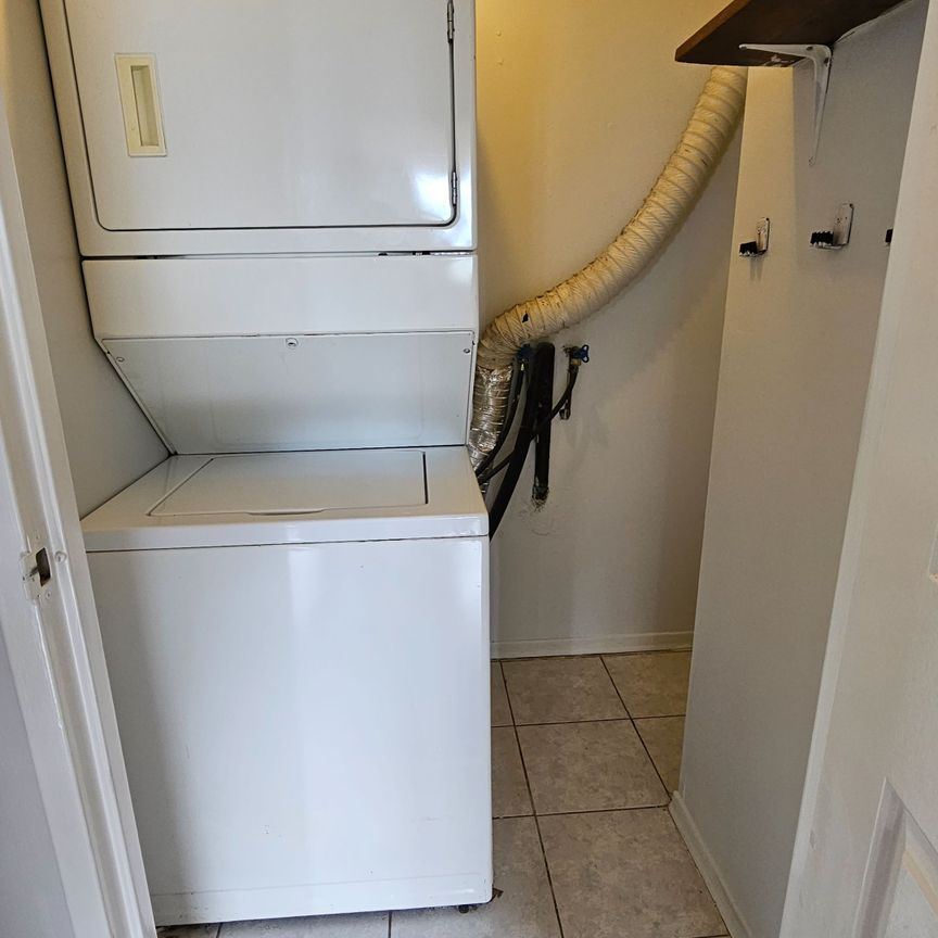 For Lease - 53 McCaul Street Unit# 646, Toronto, Ontario - Photo 1