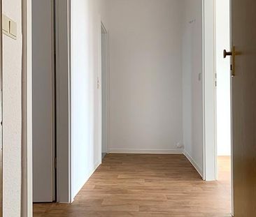 Altersgerechte Wohnung im Erdgeschoß mit großem Balkon und Dusche! - Foto 6