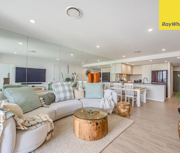 Luxury Living Awaits - Stylish 3-Bedroom Apartment in Hope Island R... - Photo 5