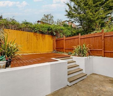 3 Bedroom Apartment To Let - Photo 4