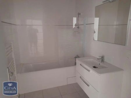 Appartement à louer 3 pièces 65.14m² - Photo 3