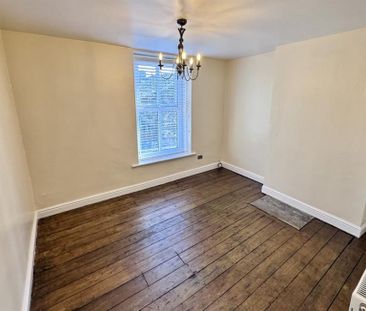 West Street, Glossop - Photo 1