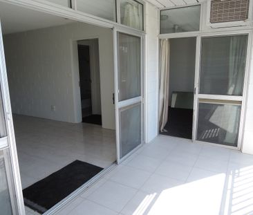 11/33 The Strand, North Ward QLD 4810 - Apartment For Rent - $400 |... - Photo 2