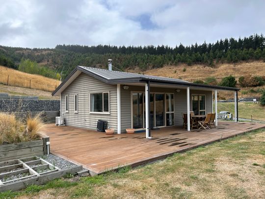 Two Bedroom Semi Furnished Cottage - Photo 1