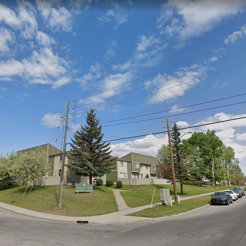 416 - 406 Blackthorn Road Northeast, Calgary - Photo 1