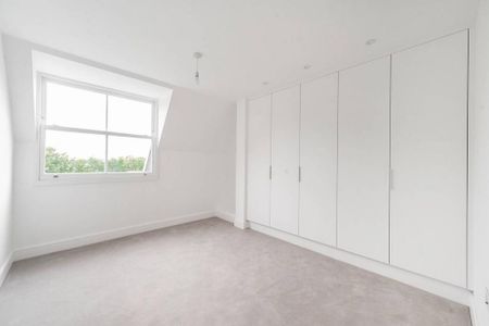 3 bedroom flat to rent - Photo 3