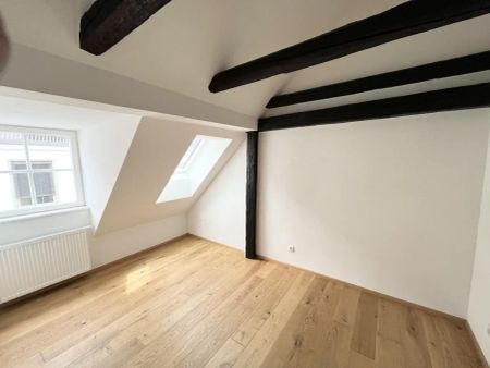 Moderne Dachgeschosswohnung mitten in der Stadt I Inklusive Balkon und Klimaanlage - Foto 4