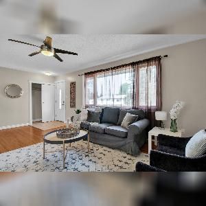 Goldbar 3 Bed 1 Bath Single Garage Home For Rent - Photo 3