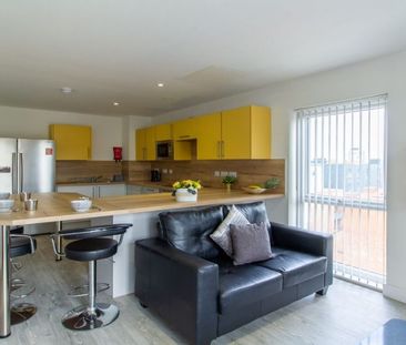 York Street - Premium Studio - Photo 4