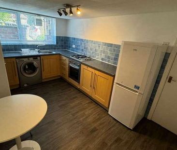 Beechwood Grove, Burley, Leeds, LS4 - Photo 5