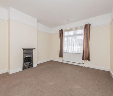 3 bed House To Let - Photo 6