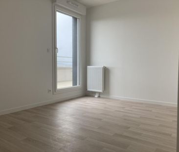 Location Appartement 2 pièces 40m² CARPIQUET 14650 - Photo 4