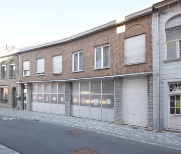 Ruim 3-slaapkamerappartement in centrum Diksmuide - Photo 1