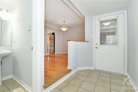 For Lease - 3 WALLSEND Avenue, Kanata, Ontario - Photo 4