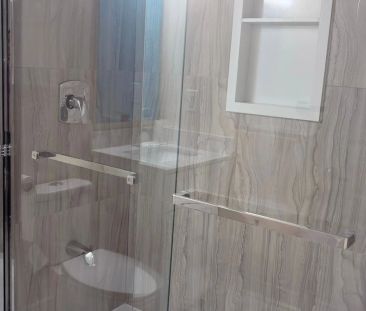 182 Skegby Road #Legal Basement - Photo 2