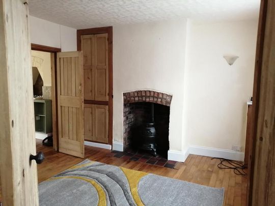 3 bedroom terraced house to rent - Photo 1