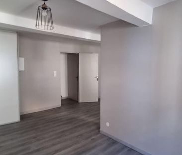 Location Appartement 3 pièces 66m² PRIVAS 07000 - Photo 5