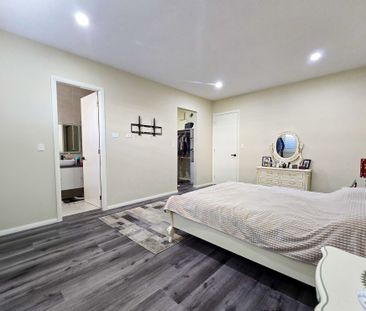 Premium Family Living in a Prime Denham Court Setting - Photo 6