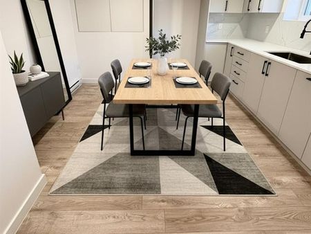 9394 Av. De Chateaubriand - Photo 4