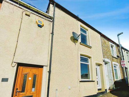 Rifle Street, Blaenavon, PONTYPOOL - Photo 2