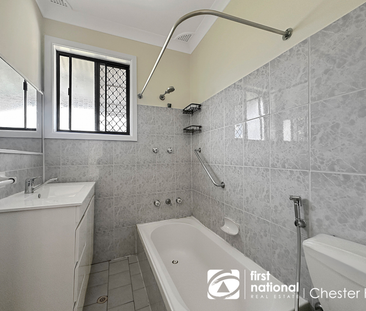 Spacious 4-Bedroom Family Home in Prime Location - Photo 3