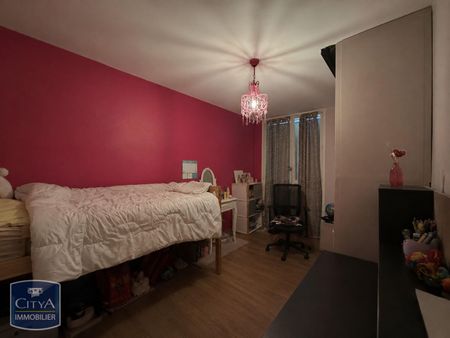 Location Appartement 5 pièces 84m² MARTIGUES 13500 - Photo 5