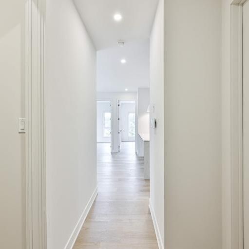 3 CH - 1 SDB - Sainte-Agathe-des-Monts - $1,900 /mo - Photo 1