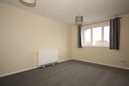Ascot Court, Aldershot - Photo 2