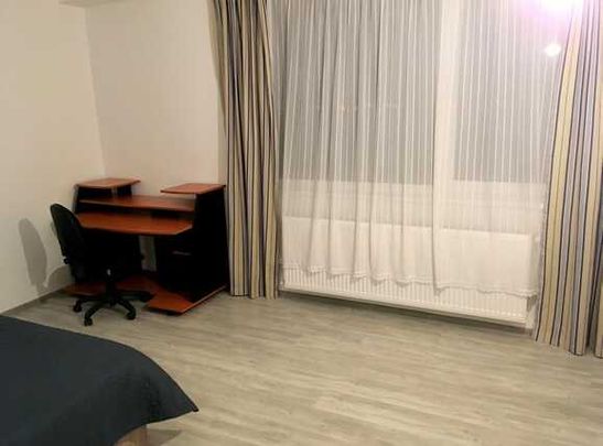 Oportunitate! Garsoniera, decomandata, 41 mp, garaj, zona Grand Park Residence - Fotografie 1