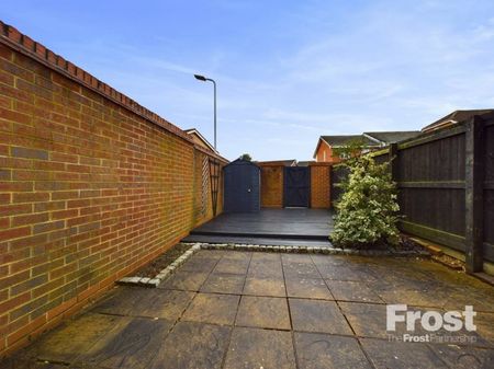 Palace Close, Slough, Berkshire,SL1 - Photo 4