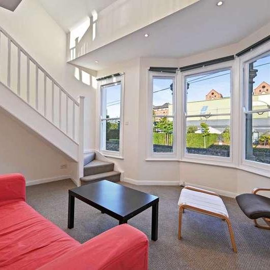 Townmead Road, Fulham, London, SW6 - Photo 1