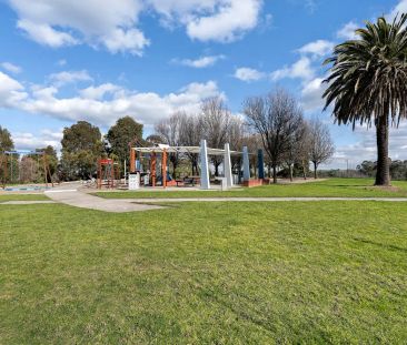 “Prime Doreen Living Near Shops, Station & Parks” - Photo 3