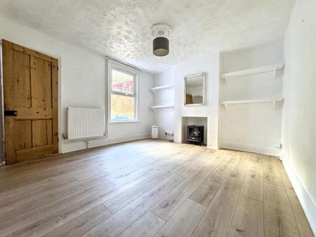 3 bedroom house to rent - Photo 3