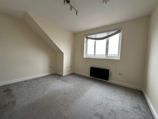 4 Bed Flat, London Road, SW16 - Photo 1