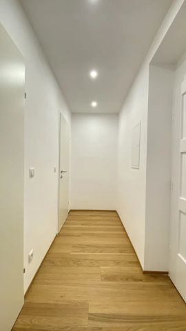 Vollsaniert - Gemütliche Drei Zimmer Wohnung in zentraler Lage - Foto 2