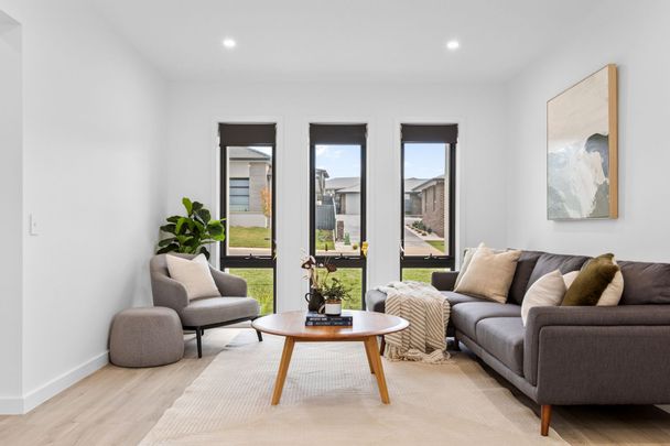 You'll love Living Here - Photo 1