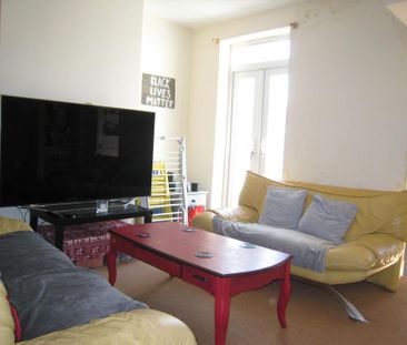 4 bedroom house to rent - Photo 3