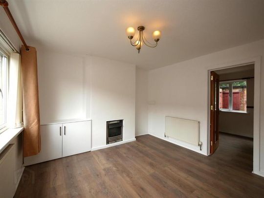 28 Minnowburn Drive, Belvoir Park, Belfast, BT8 7QJ - Photo 1