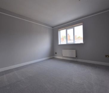 3 Bedroom Terraced To Let - Photo 5