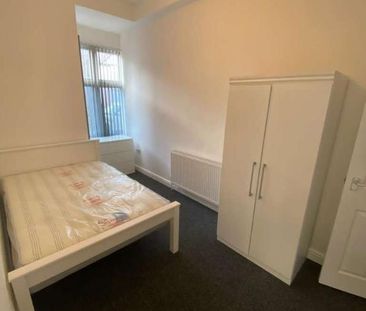 Large Spacious Room By Coventry Train Station, CV1 - Photo 5