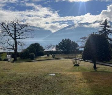 Enchanting 2.5-room apartment with lake view in Melide - Photo 2