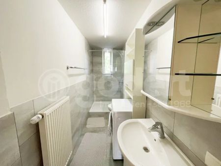 Helle 3-Zimmer-Wohnung im Zentrum! - WG geeignet! - Foto 3