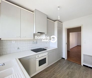 Location appartement à Brest, 3 pièces 64.86m² - Photo 2