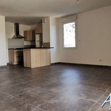 Appartement 4 pièces à louer - Photo 1