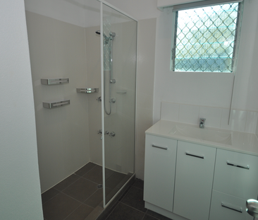 89 Wattle Street, Yorkeys Knob, QLD - Photo 2