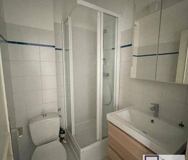 Location appartement studio 1 pièce 15 m² à Paris 18e Arrondissemen... - Photo 3