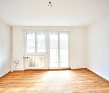 Helle Wohnung mit sonnigem Balkon - Photo 4