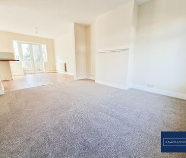 4 bedroom semi-detached house to rent - Photo 1