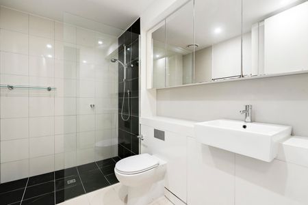 901/33 Claremont Street, South Yarra VIC 3141 - Photo 5